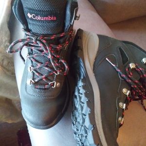 Columbia boots